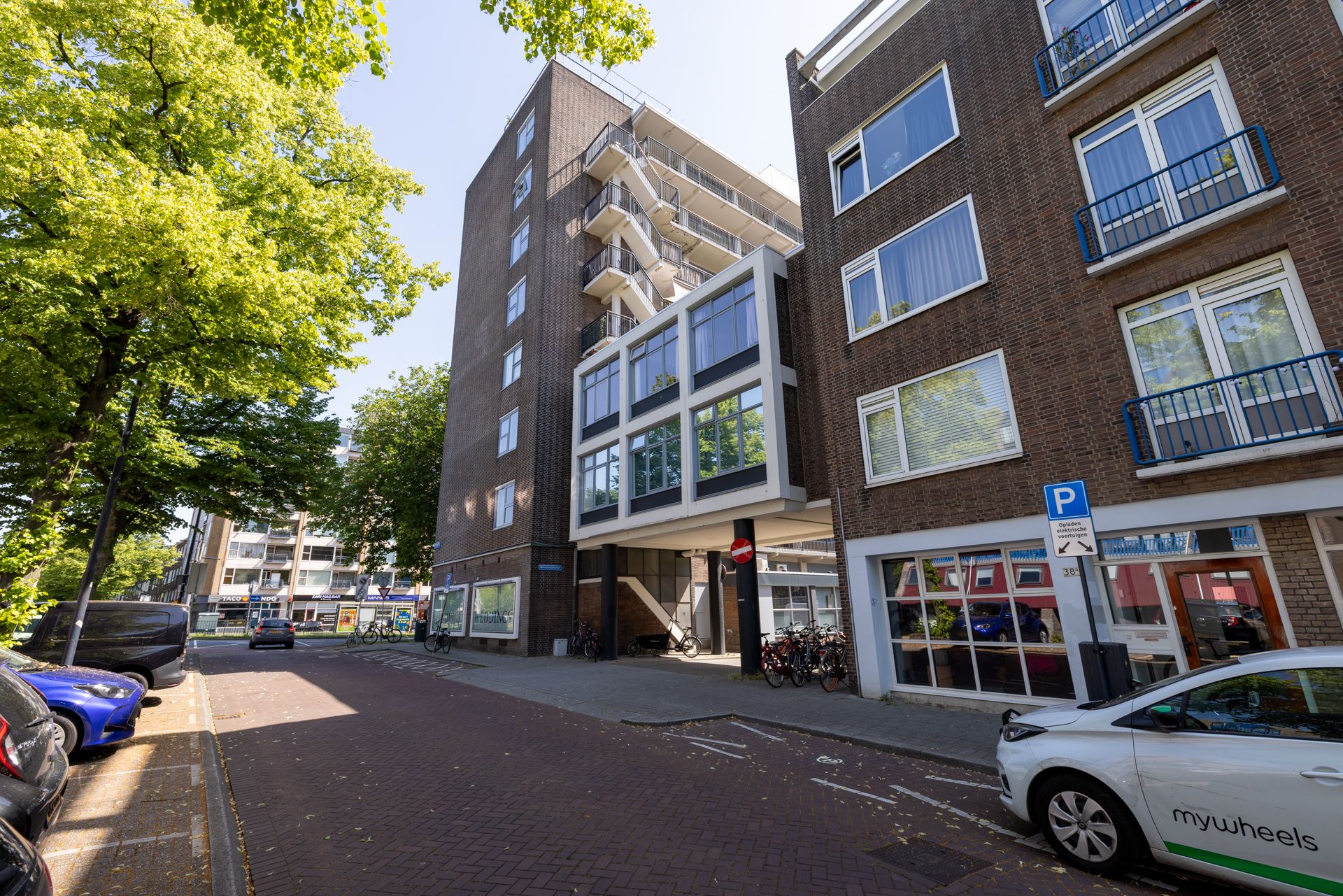 Photo 15 of Goudsesingel 376