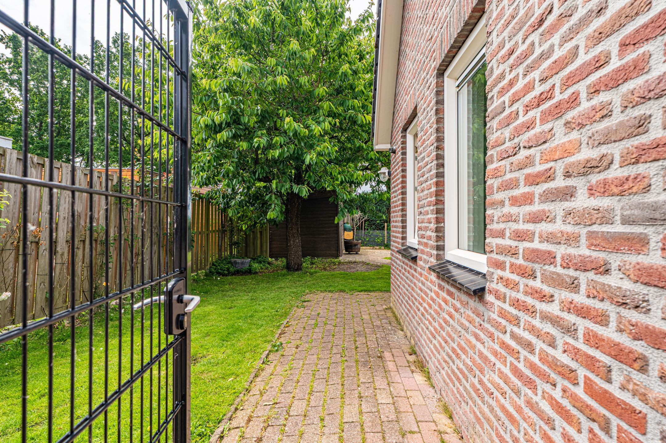 Photo 36 of Constantijn Huygenslaan 38