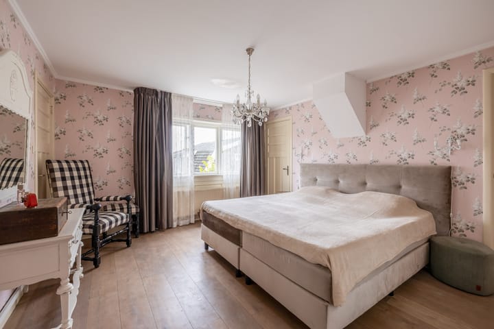 Vrijstaande woning te koop: Dorpsstraat 71, Benthuizen