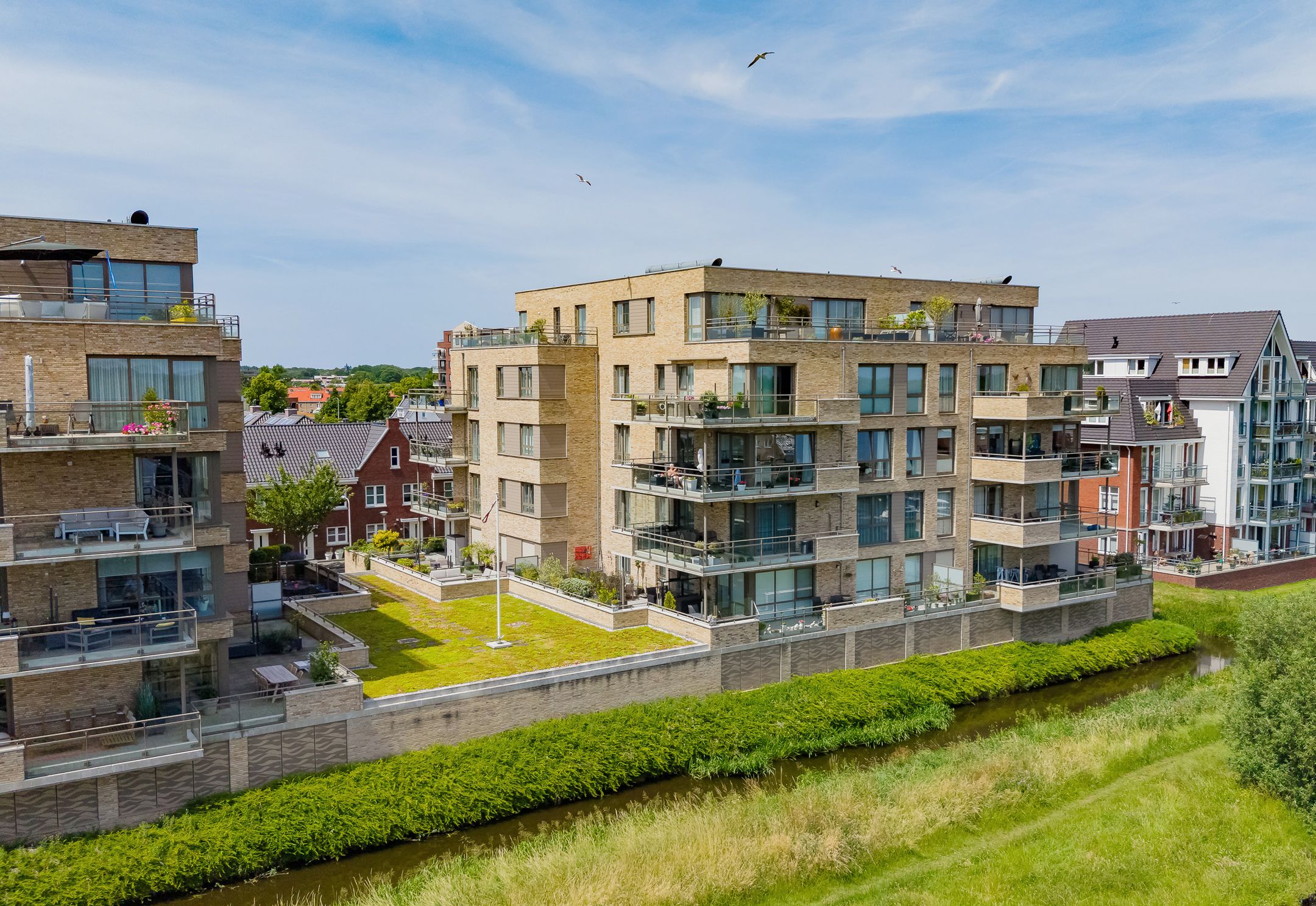 Photo 9 of Piet Heinstraat 95