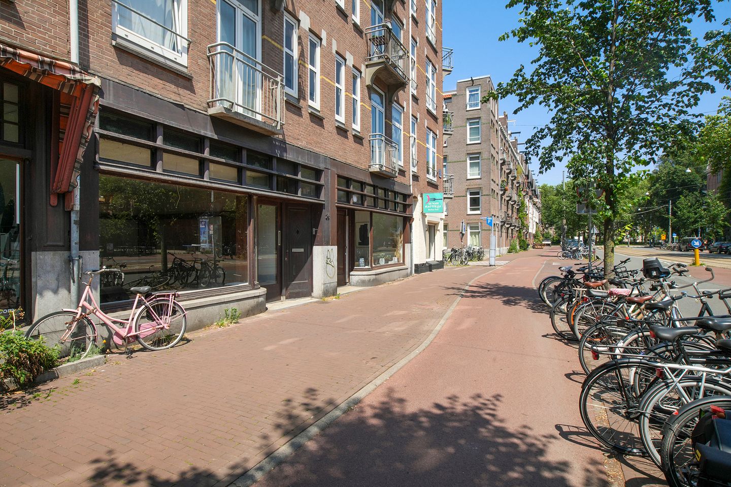 View photo 3 of Frederik Hendrikstraat 26-H