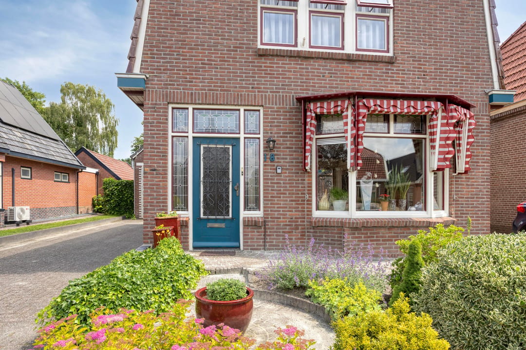 Photo 13 of Leeksterweg 18