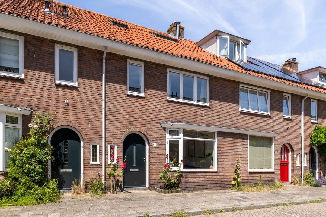 Photo 37 of Bilderdijkstraat 45