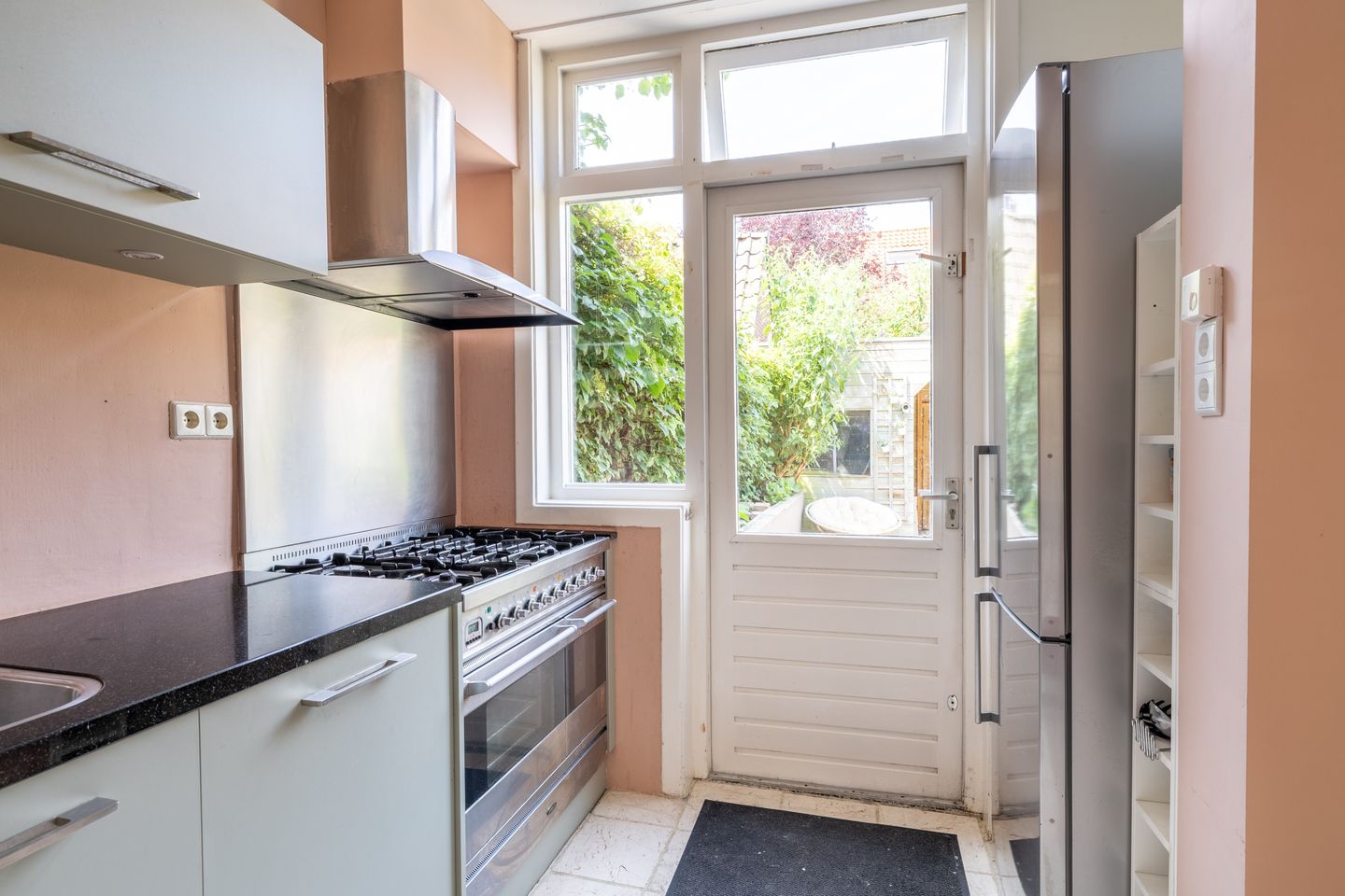 Photo 19 of Bilderdijkstraat 45