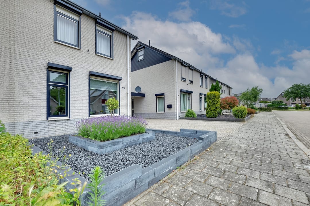 Photo 28 of Erdwal 60
