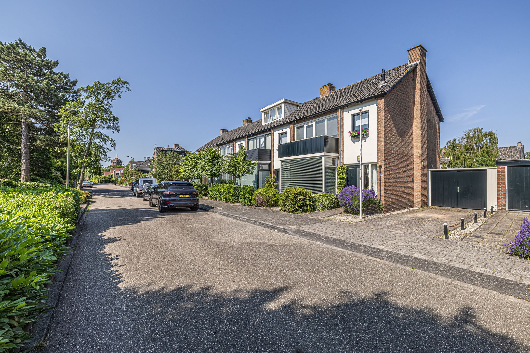 Foto 42 van Narcissenlaan 43
