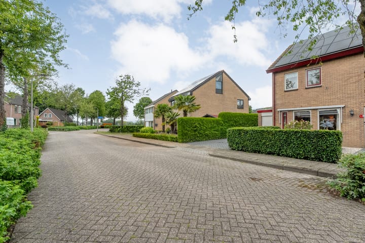 Foto 4 van De Savornin Lohmanstraat 27
