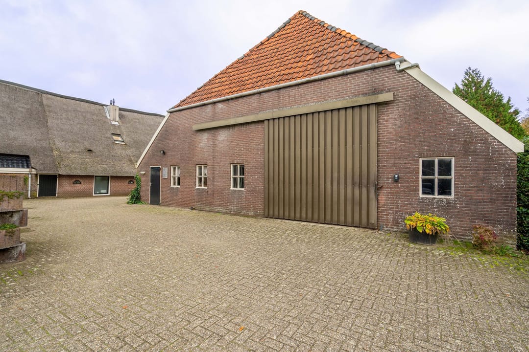 Photo 31 of Hoofdstraat 55