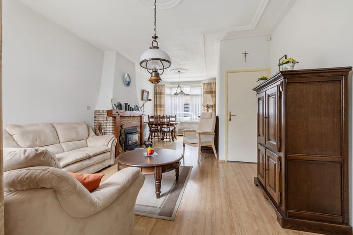 Tussenwoning te koop: Populierstraat 25, Breda