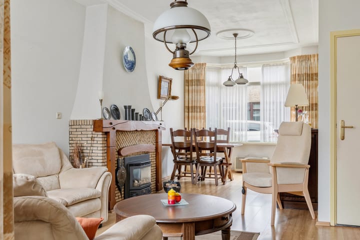 Tussenwoning te koop: Populierstraat 25, Breda