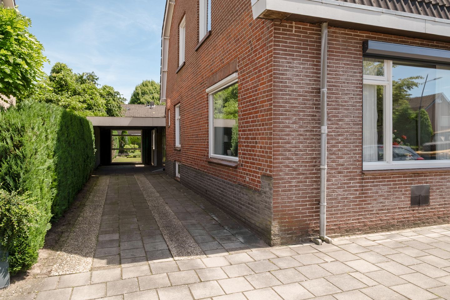 Foto 4 van Gronausestraat 225