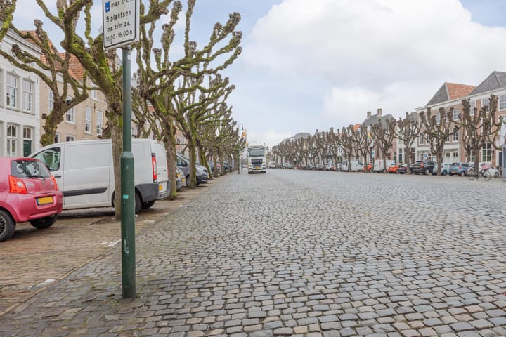 Appartement te koop: Markt 22A, Geertruidenberg