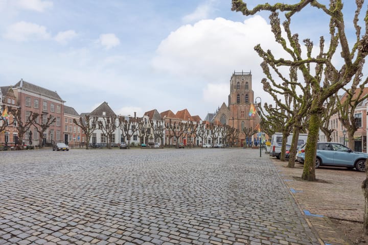 Appartement te koop: Markt 22A, Geertruidenberg