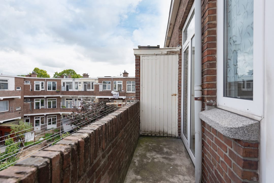 Photo 17 of Elise van Calcarstraat 72
