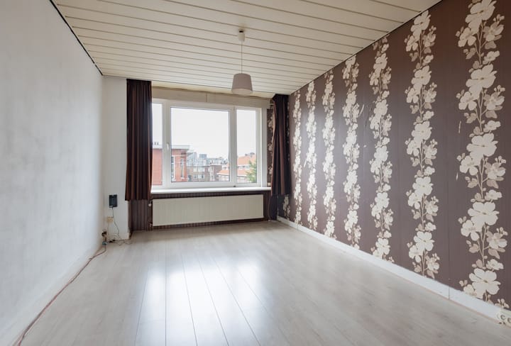 Photo 4 of Elise van Calcarstraat 72