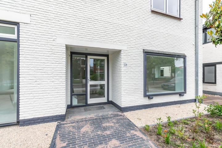 Foto 4 van Eemnesserweg 23-A