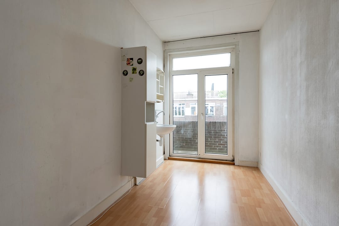 Photo 16 of Elise van Calcarstraat 72