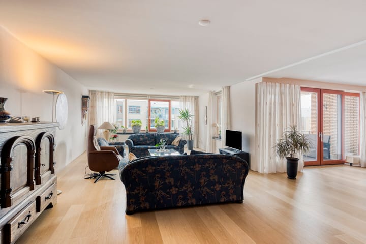 Appartement te koop: Kerkewijk 70E, Veenendaal