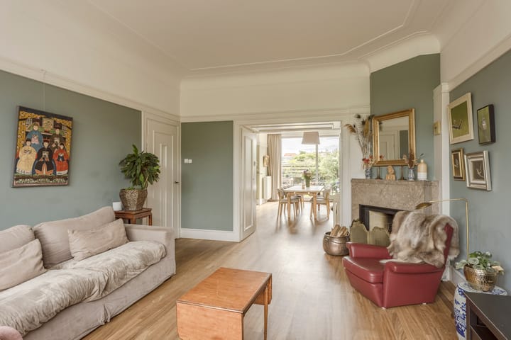 Tussenwoning te koop: Nieuwe Parklaan 118, 'S-Gravenhage