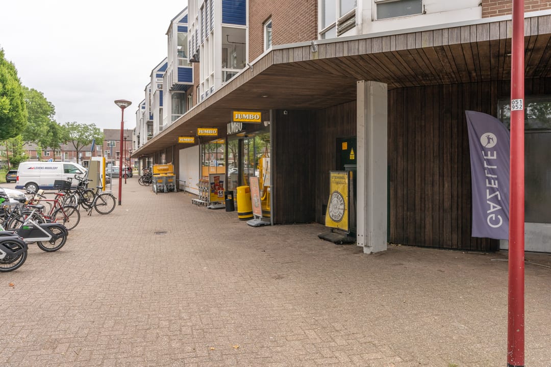 Photo 61 of Moerbeigaarde 17