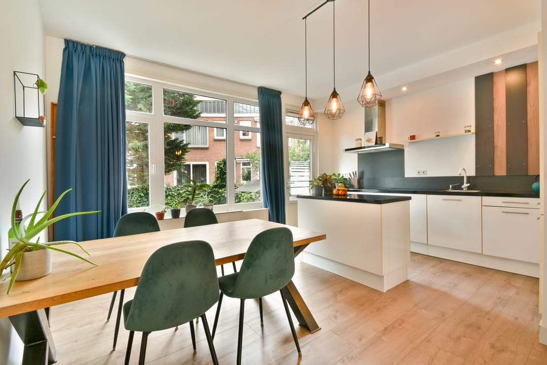 Photo 8 of Voltastraat 18-B