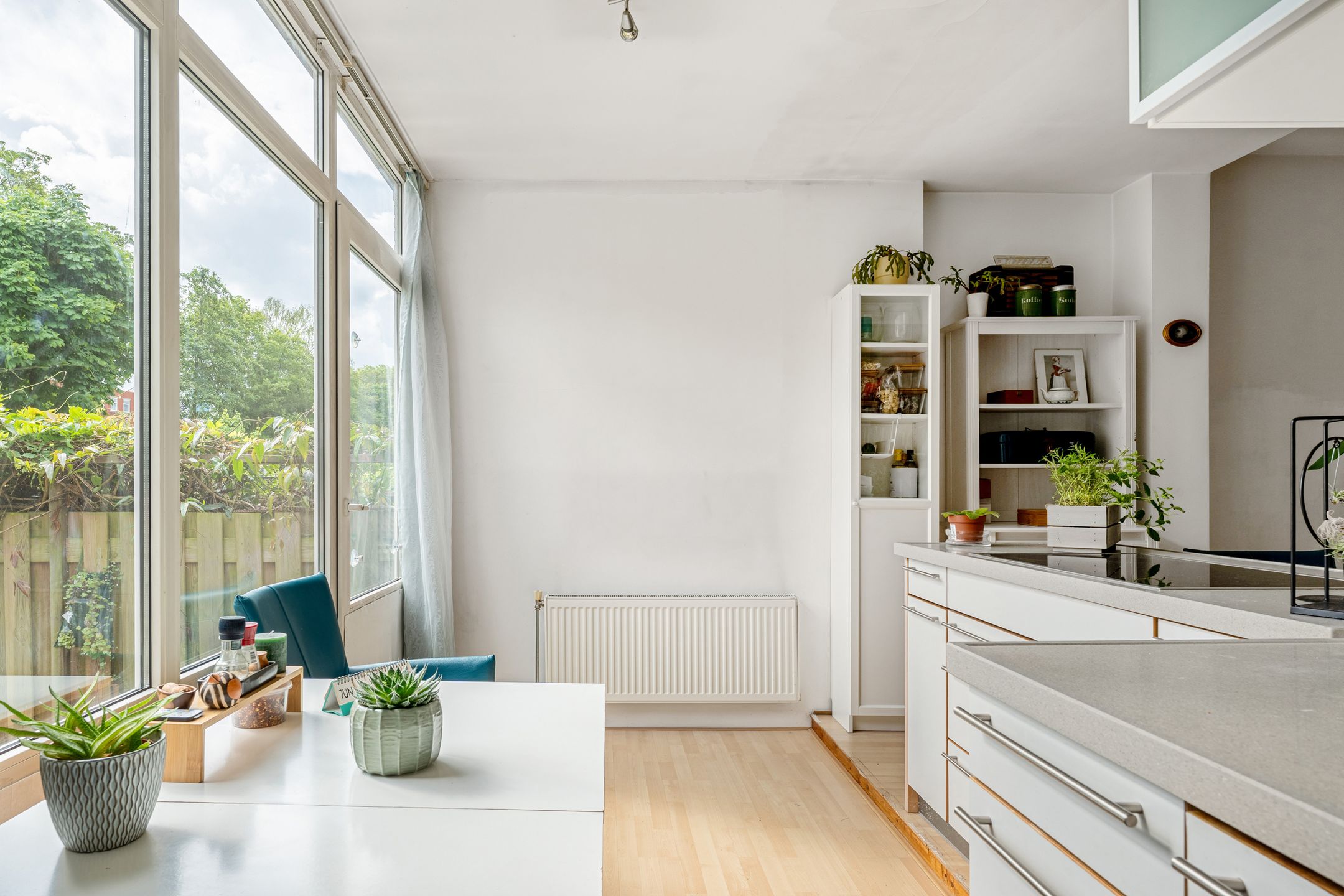 Photo 12 of Jan Willem Frisostraat 5-A