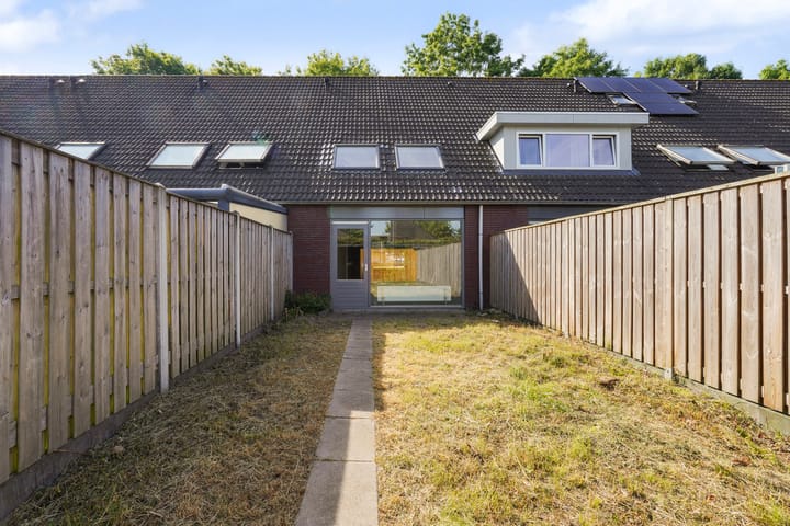 Tussenwoning te koop: Roodeschoolstraat 43, Tilburg