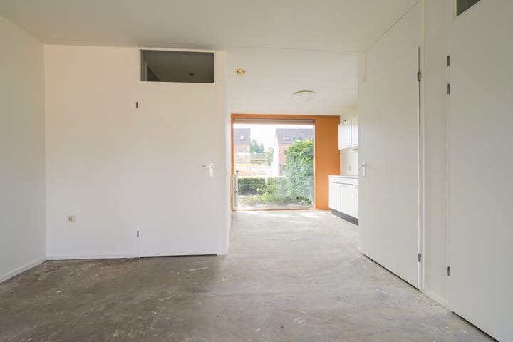 Tussenwoning te koop: Roodeschoolstraat 43, Tilburg