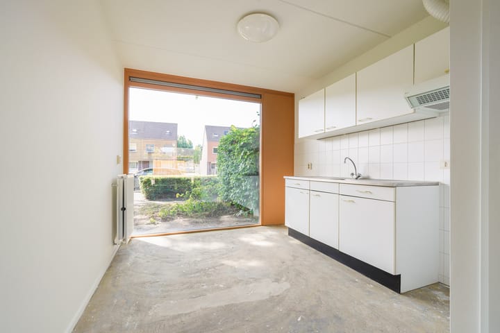 Tussenwoning te koop: Roodeschoolstraat 43, Tilburg