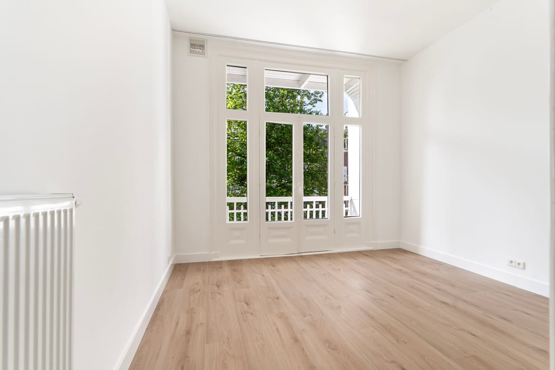 Photo 32 of Frans van Mierisstraat 87-1