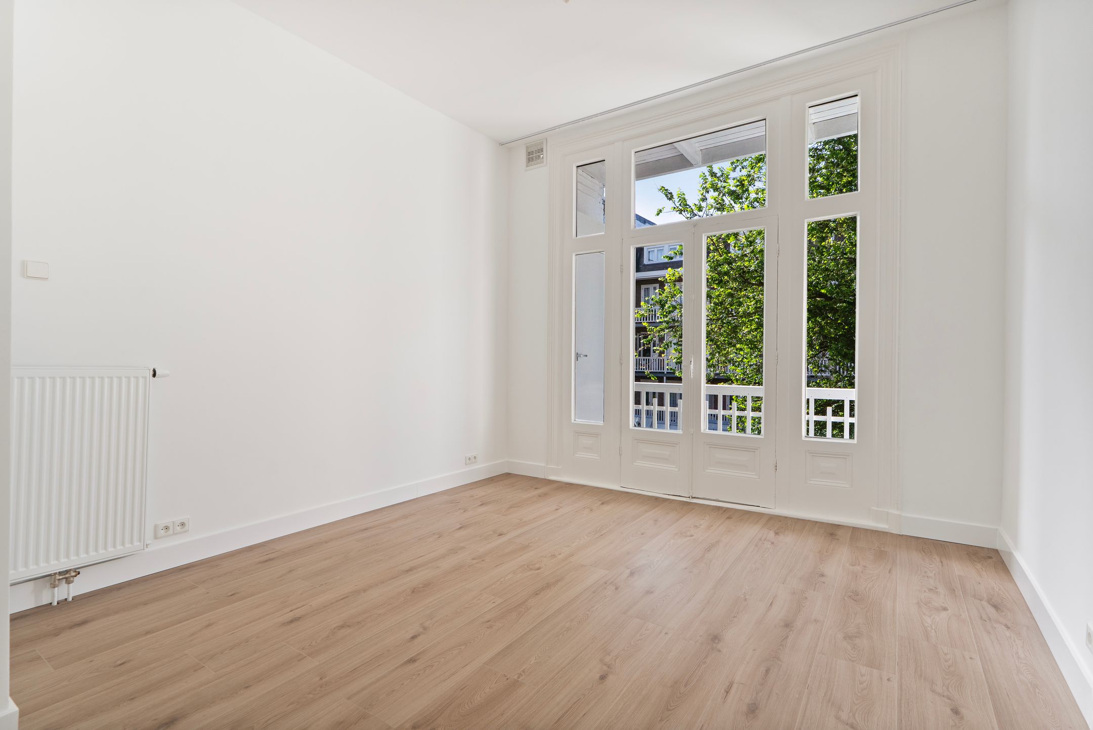 Photo 33 of Frans van Mierisstraat 87-1