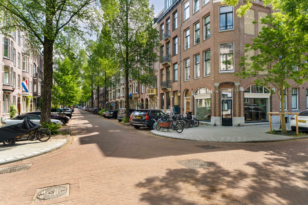 Photo 68 of Frans van Mierisstraat 87-1