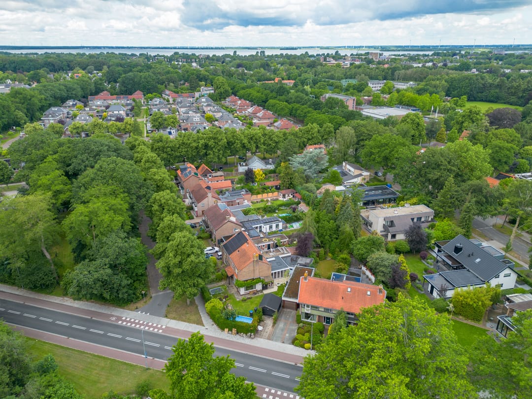 Photo 46 of Veldkamp 4