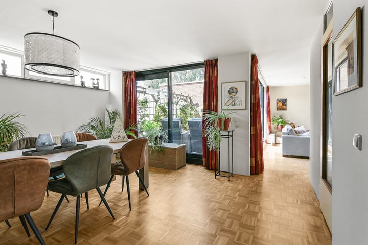 Appartement te koop: Singerstraat 12, Amsterdam