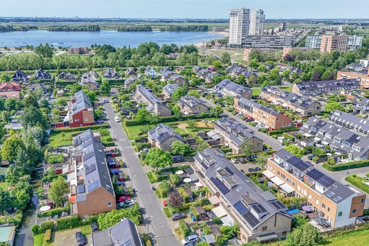 Photo 4 of Max Heymansstraat 44