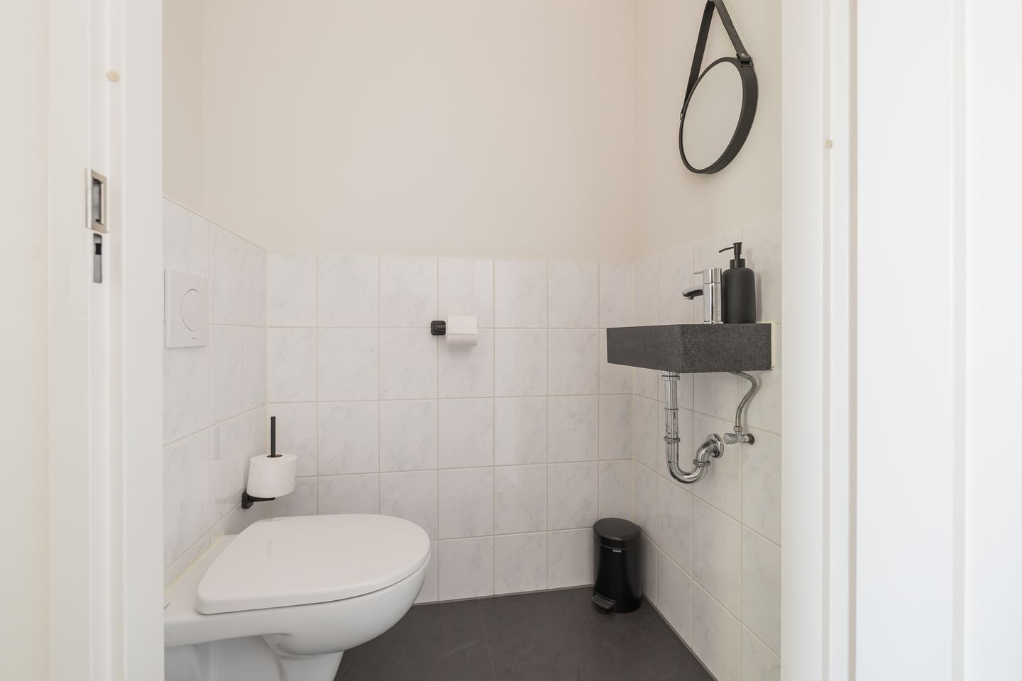 Photo 20 of Oranjehof 16
