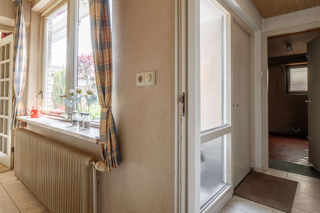 Photo 16 of Verzetstraat 11