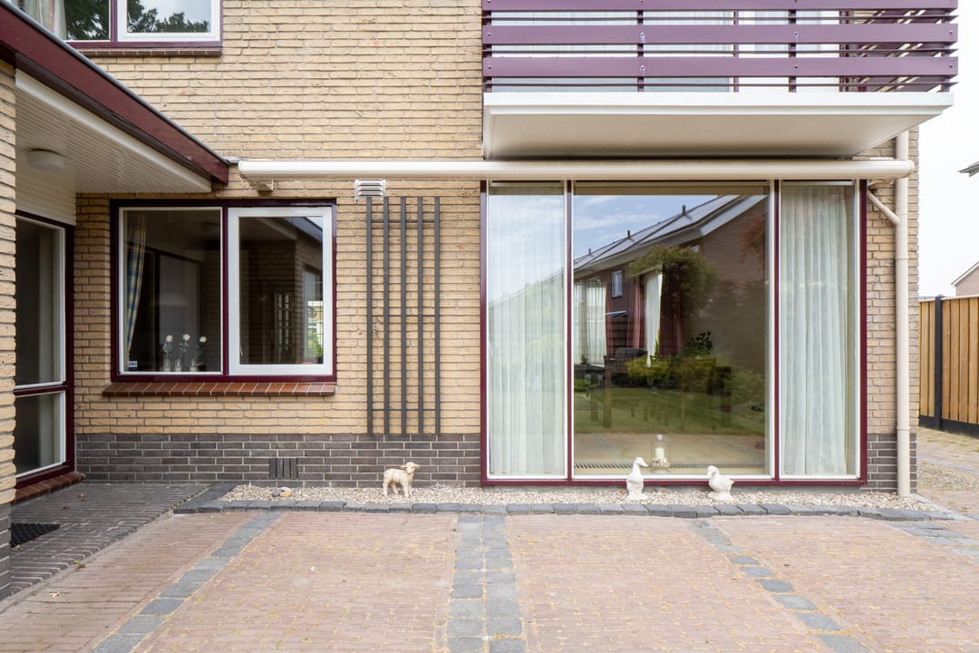 Photo 41 of Verzetstraat 11