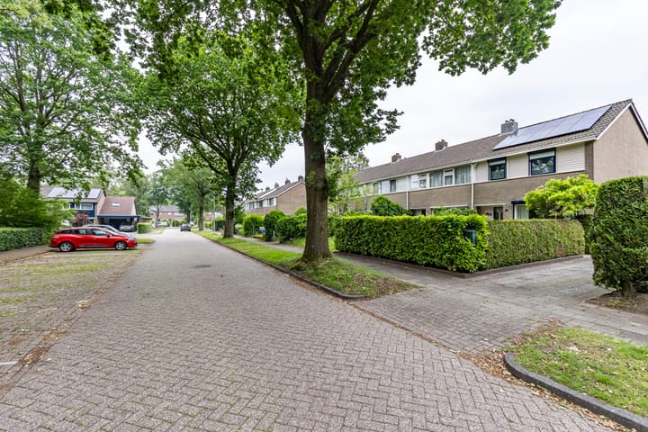 Foto 4 van Burgemeester van Panhuyslaan 66