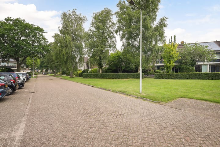 Hoekwoning te koop: Douwetille 8, Hurdegaryp