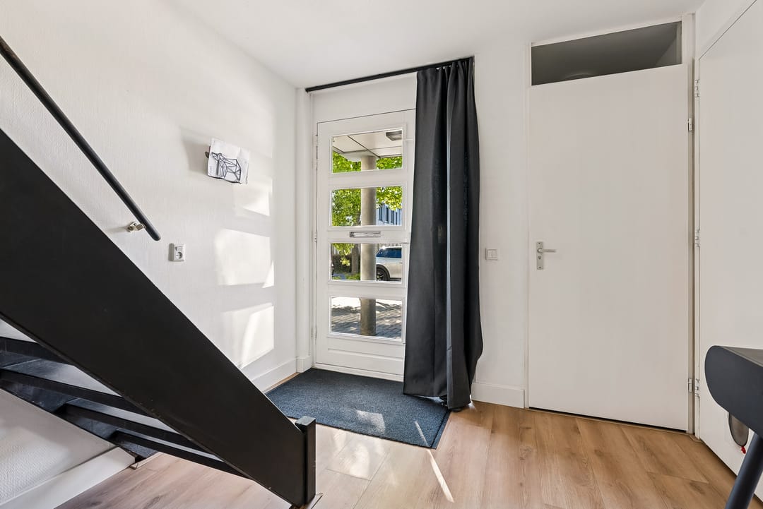 Photo 7 of Leguaanstraat 6