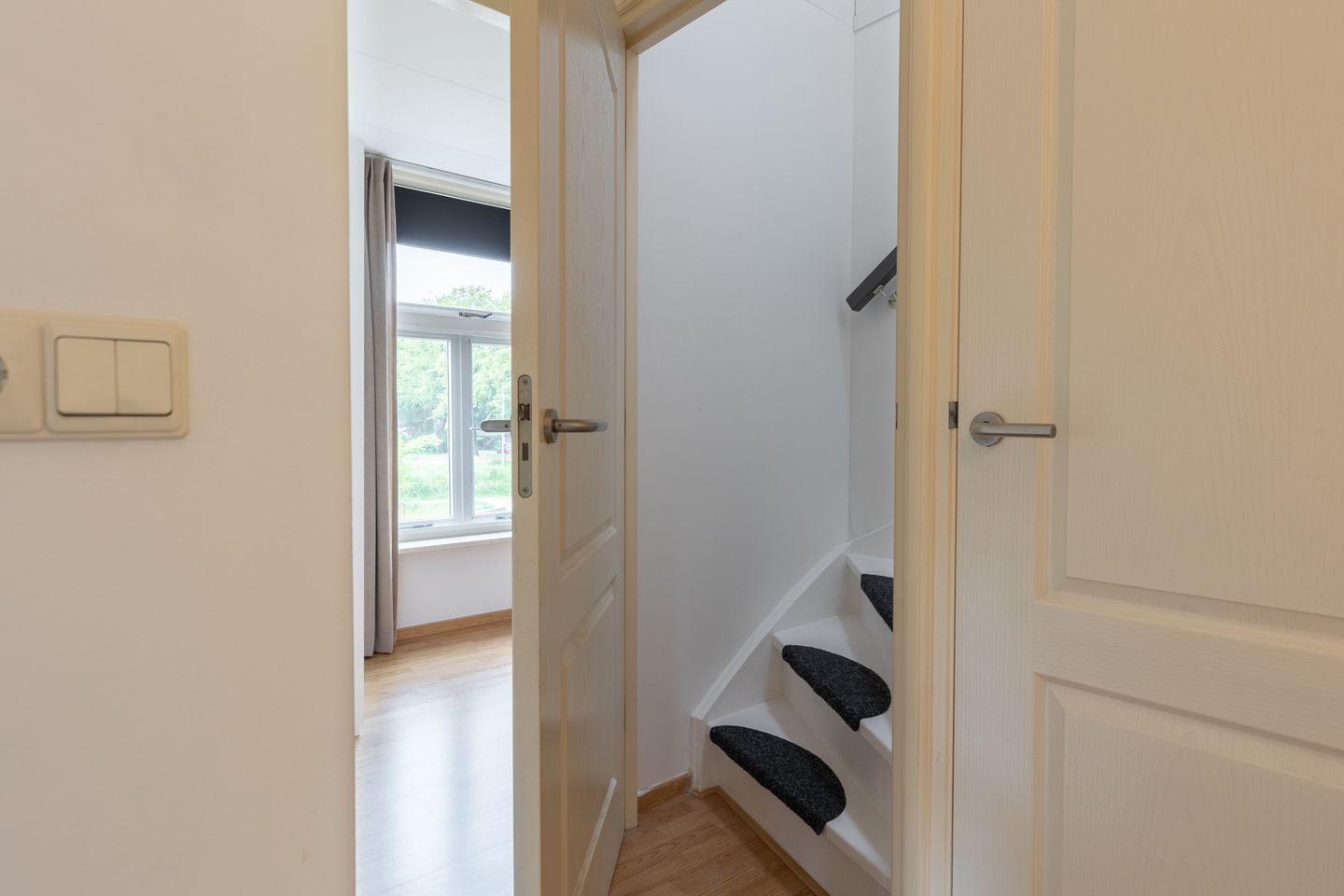 Photo 34 of van Reedestraat 32