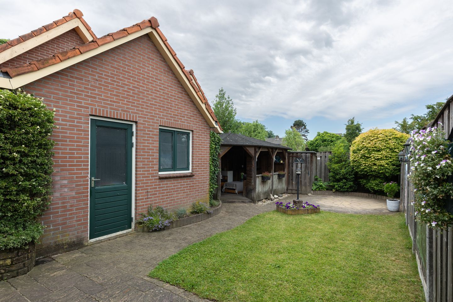 Photo 40 of van Reedestraat 32