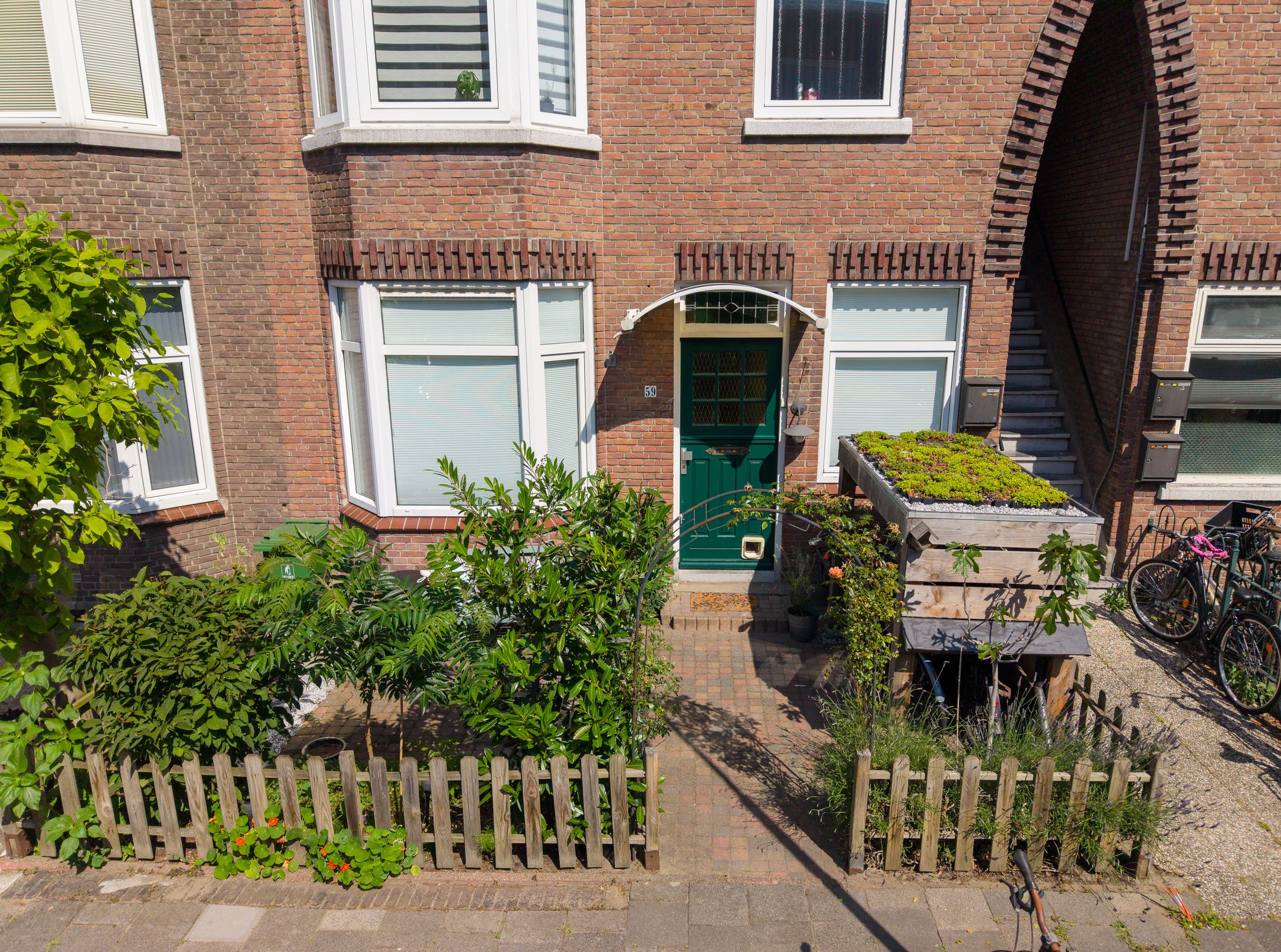 Photo 33 of van Naeltwijckstraat 59