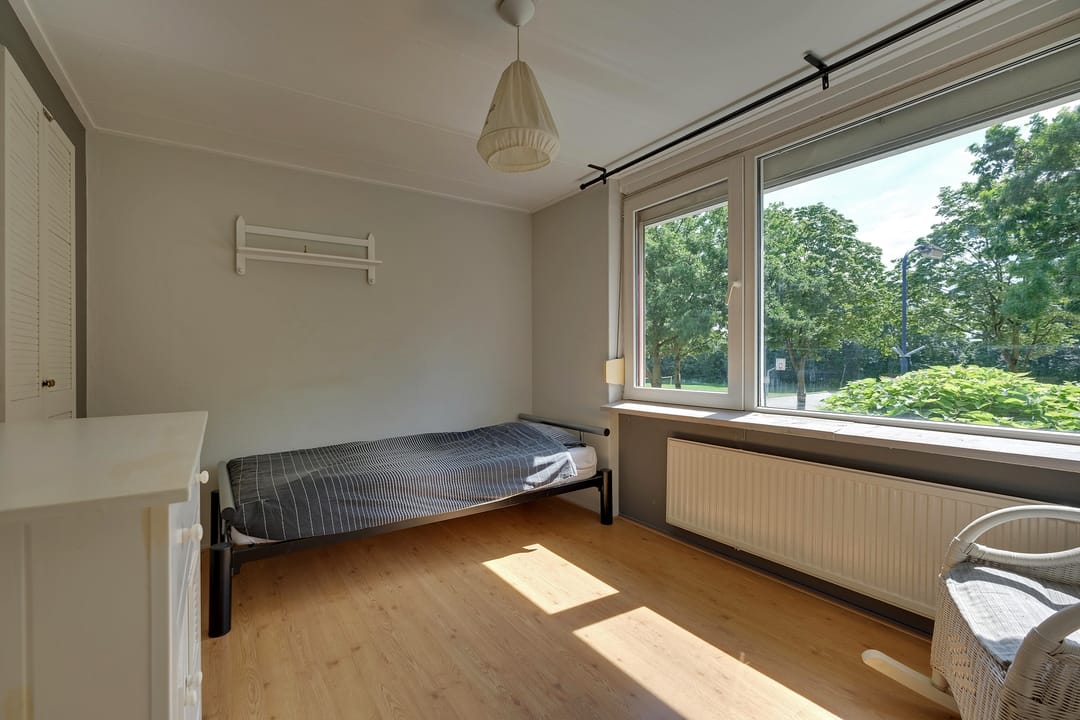 Photo 17 of Diepenbroekstraat 15