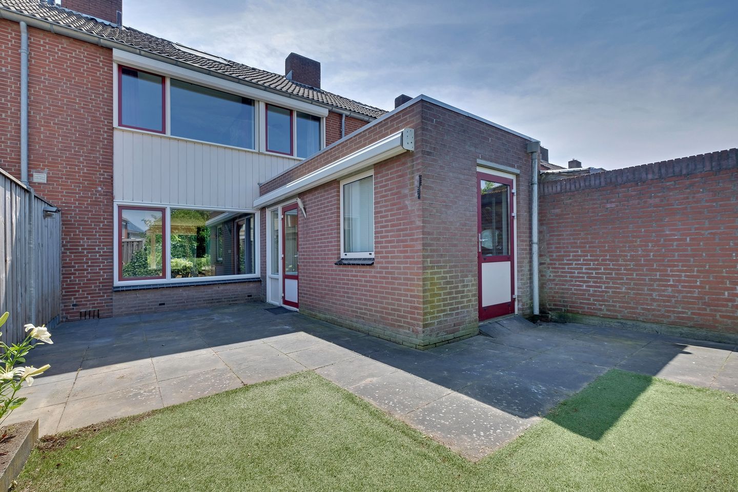 Photo 29 of Diepenbroekstraat 15