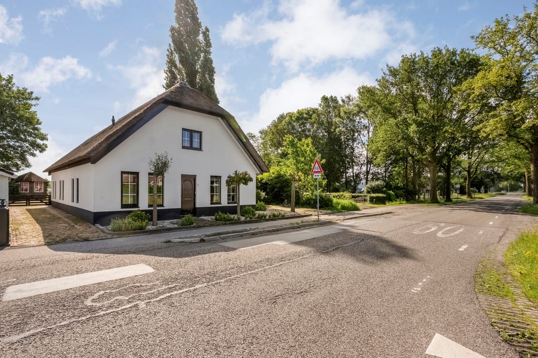Photo 11 of Hoogeveenseweg 21