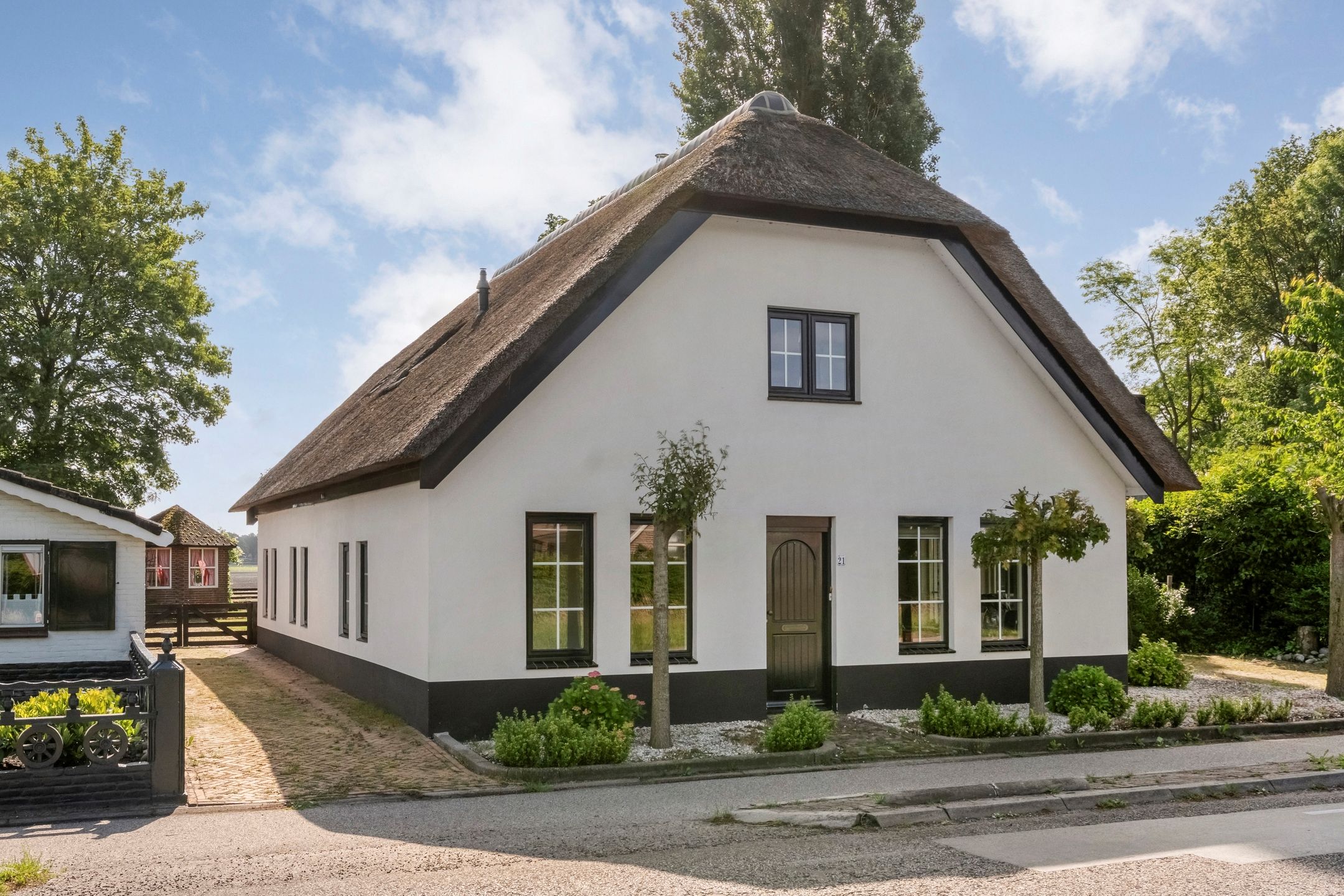 Photo 78 of Hoogeveenseweg 21