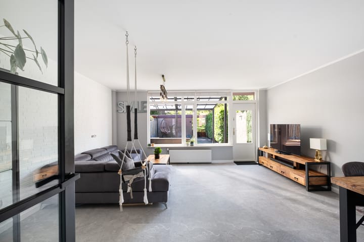 Tussenwoning te koop: Velddreef 103, Zoetermeer