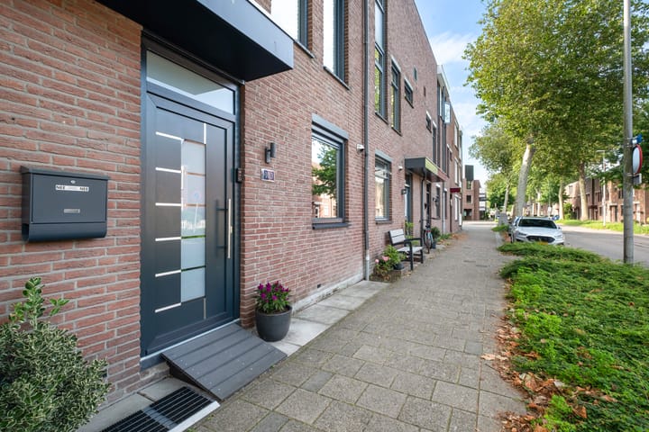 Tussenwoning te koop: Velddreef 103, Zoetermeer